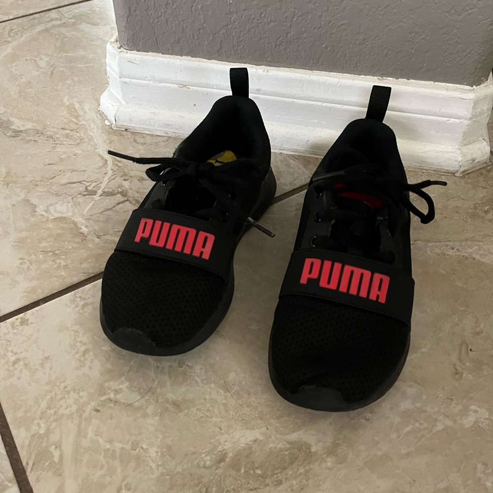 Kids Puma Shoes